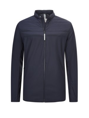 Softshell jacket with quilted shoulder sections