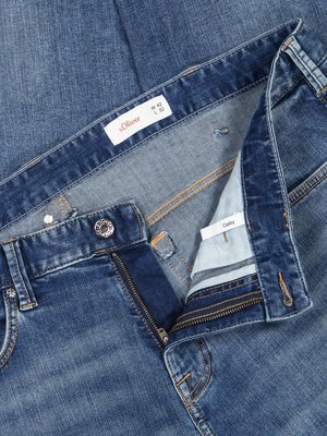 Five-pocket jeans in a use look, Hyperstretch