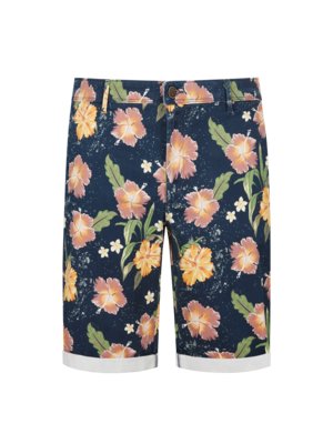 Bermuda shorts with floral all over print