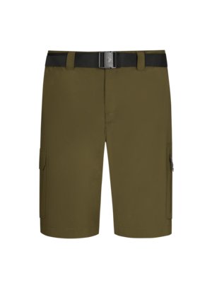 Cargo shorts in functional fabric 