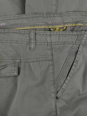 Chinos with cargo pockets