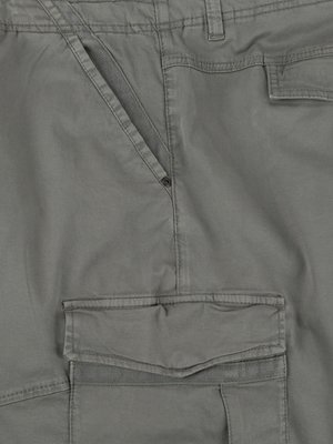 Chinos-with-cargo-pockets