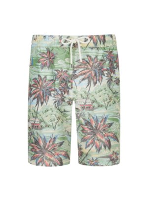 Bermuda-style swimming shorts with floral print 