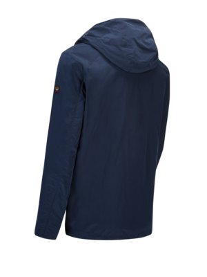 Casual-jacket-with-hood-in-lightweight-fabric