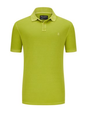 Polo shirt in piqué fabric with a washed look