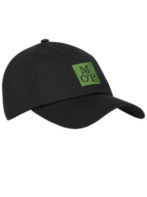 Cap with embroidered logo 