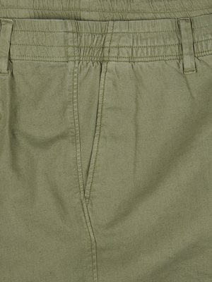 Shorts in a cotton and linen blend