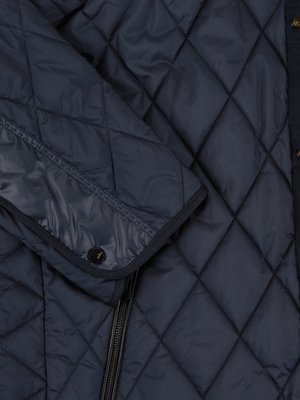 Lightweight-quilted-jacket-with-breast-pocket