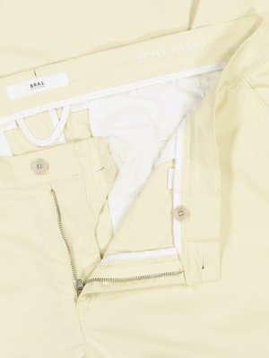 Chino kalhoty s jemnou strukturou, materiál Hi-Flex