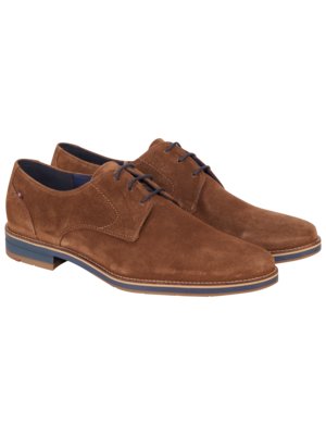 Suede business shoes in a Derby style