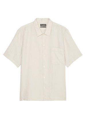 Short-sleeved-linen-shirt-with-breast-pocket-