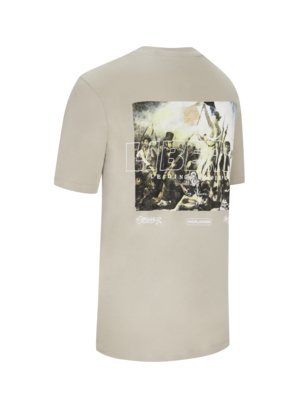 T-shirt-with-front-and-back-print
