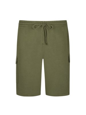Sweat shorts with cargo pockets 