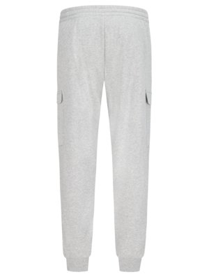 Jogging bottoms with cargo pockets 
