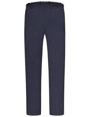 Dunkelblaue Herrenhose, gerade geschnitten, mit Knöpfen an der Rückseite der Taille. Die Hose ist frontal abgebildet.