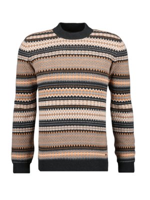 Lightweight sweater with cashmere content and Norwegian pattern