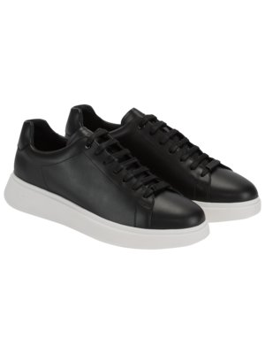 Sneakers-Bulton-in-smooth-leather