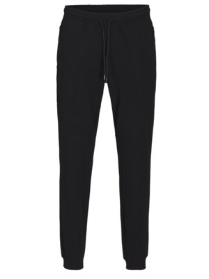 Jogging bottoms with zip pockets 