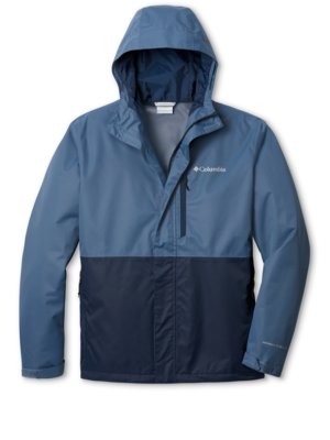 Functional-jacket-with-Omni-Tech,-waterproof-