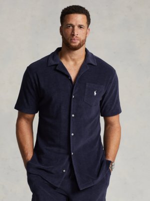 Terrycloth-resort-shirt-with-breast-pocket-