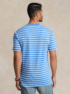 T-Shirt-aus-Baumwolle-mit-Streifen-Muster-