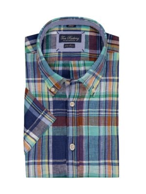 Short-sleeved-linen-shirt-with-check-pattern-