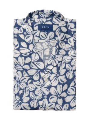 Short-sleeved-linen-shirt-with-floral-pattern-
