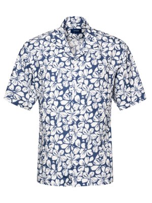 Short-sleeved-linen-shirt-with-floral-pattern-