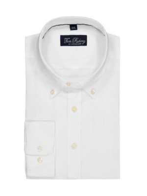 Plain linen shirt with button-down collar