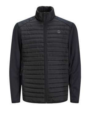 Hybride Steppjacke mit Softshell-Einsätzen