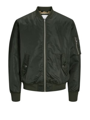 Water-repellent bomber jacket with light quilted lining, +Fit