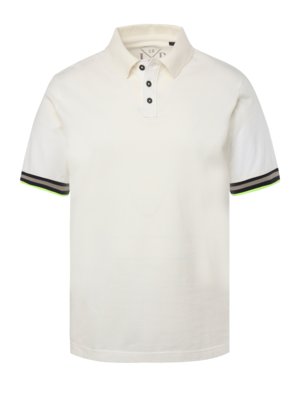 Piqué polo shirt with contrasting stripes on the sleeve
