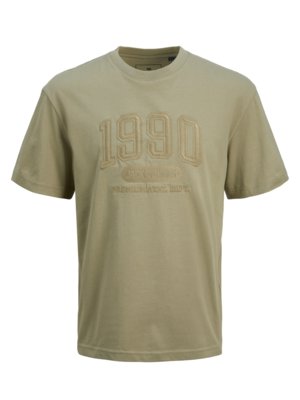 T-shirt with a embroidered logo