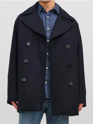 Peacoat in a wool blend