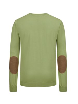 Lightweight sweater made of merino wool with V-neck