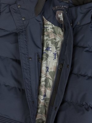 Parka with quilted pattern and sorona insulation