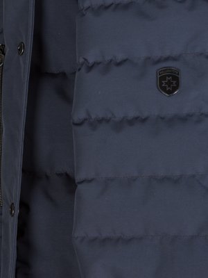 Parka with quilted pattern and sorona insulation