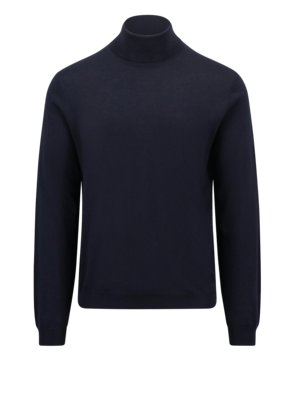 Turtleneck sweater in merino wool