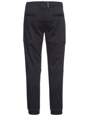 Chino explorer met 4-way-stretch, tapered fit