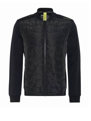 Hybrid performance jacket with quilted front