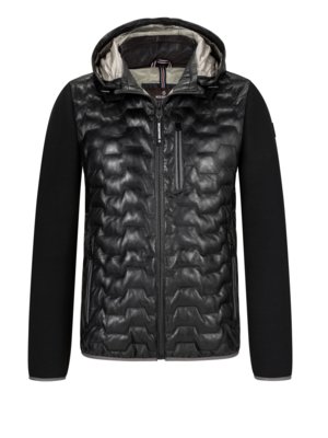 Leather jacket with quilted pattern and softshell inserts