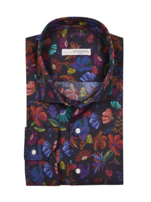 Shirt with floral pattern