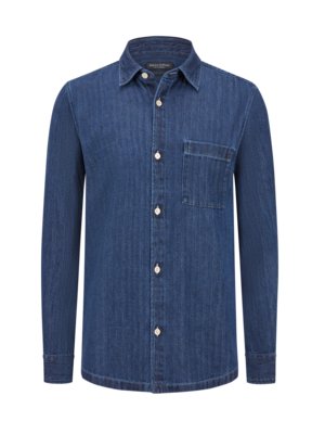 Chemise en jean avec motif chevron tissé et poche poitrine