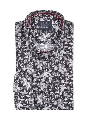 Non-iron shirt with floral pattern