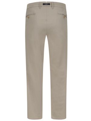 A pair of tan-colored pants are displayed from the back. The pants have two pockets, one on each side, and a button at each back pocket. The top of the pants has belt loops. The label "BOSS" is at the back.