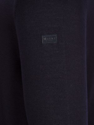 Sweater, round neck, made of pure merino wool