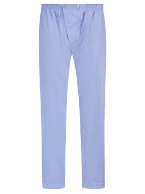 Hellblaue Pyjamahose, vor weißem Hintergrund. Die Hose hat einen Bund mit Knöpfen und einen Eingriff. Die Beine der Hose sind gerade geschnitten.