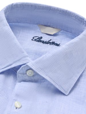 Light linen shirt with small pattern and Kent collar