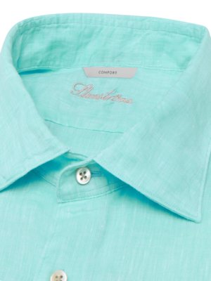 Solid color and lightweight linen shirt with shark collar