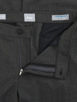 Hi Flex Chino Phil in Performance Quality